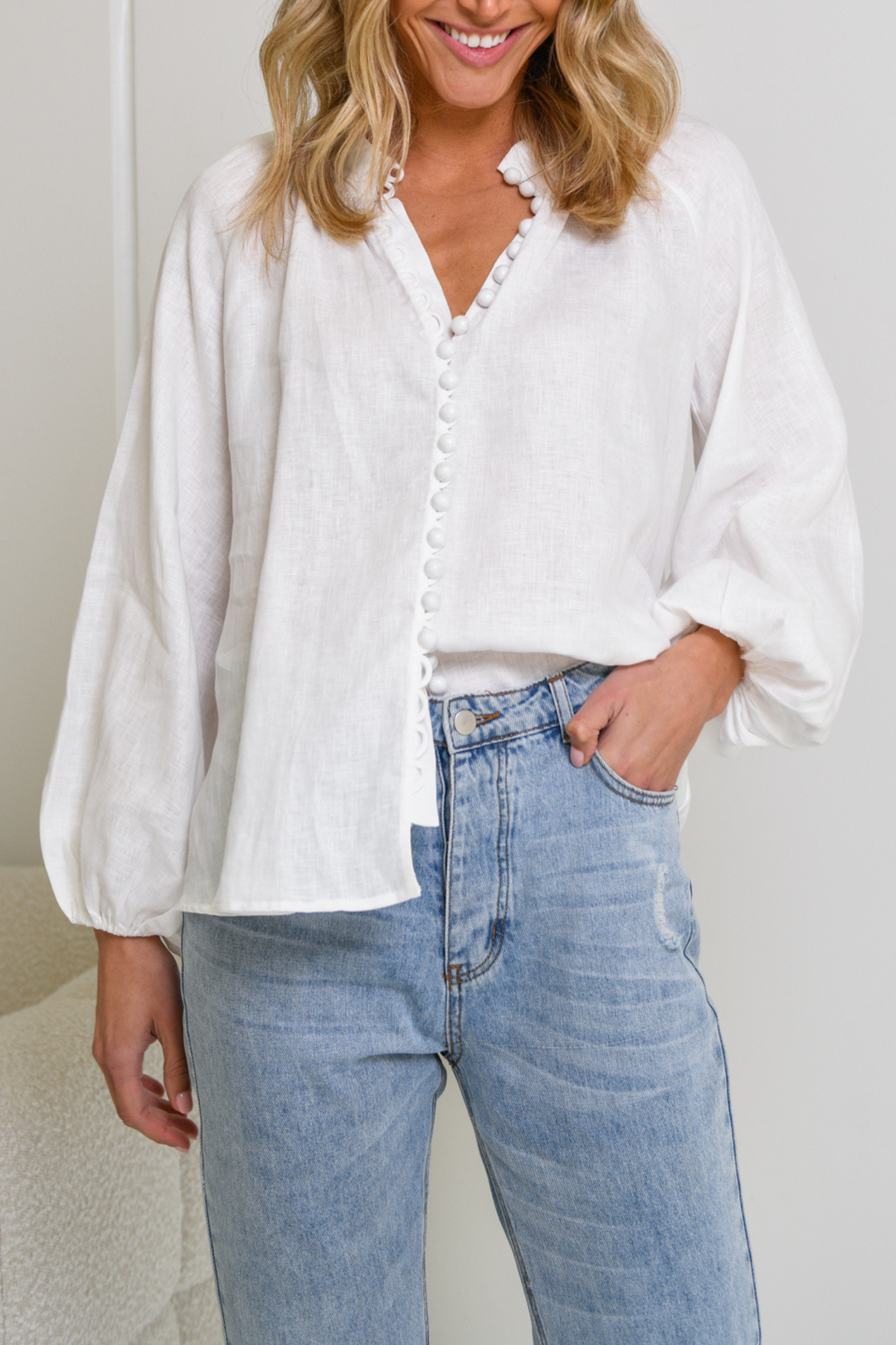 Adalyn | White Linen Blouse