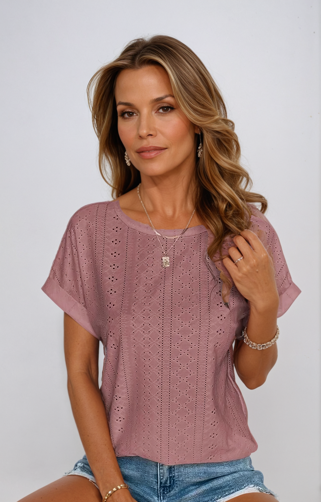 Vesyra | Casual Eyelet Top