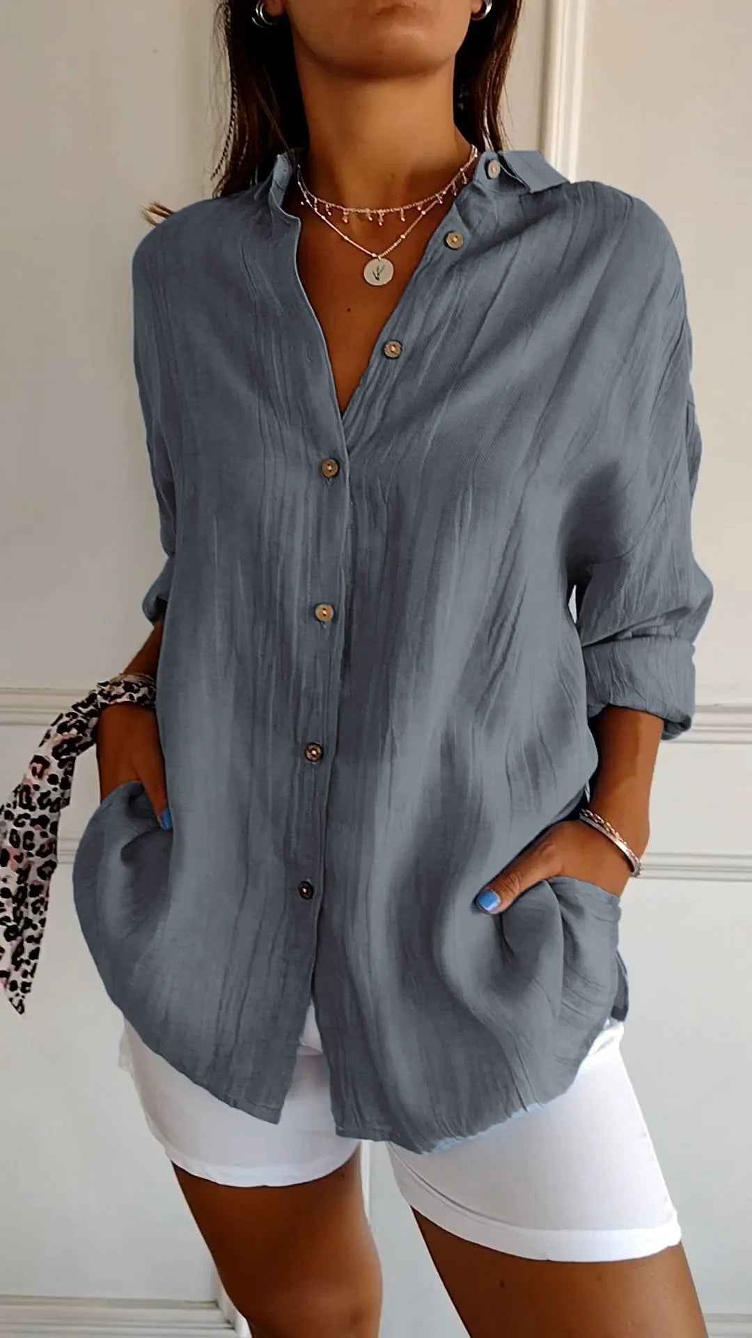 Liora | Elegant shirt with pleated style